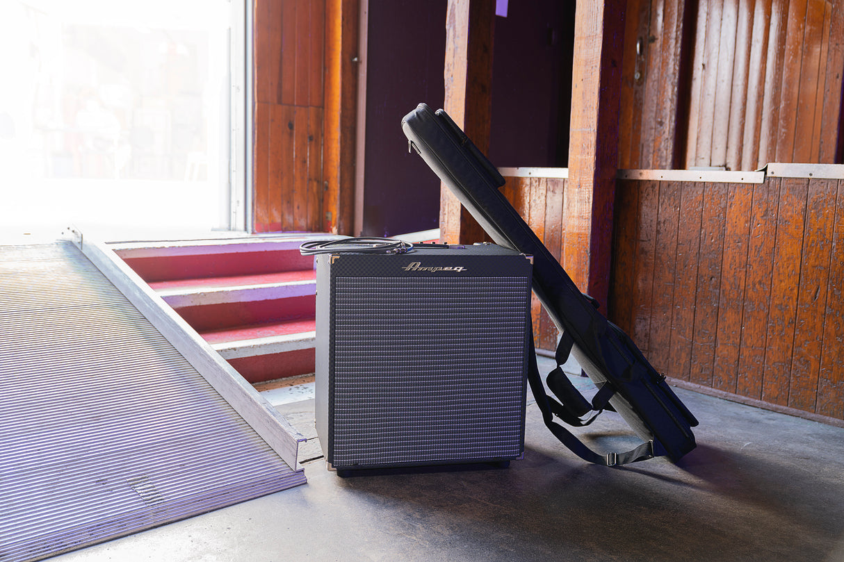 Ampeg Rocket Bass RB-115 Combo Bassforsterker