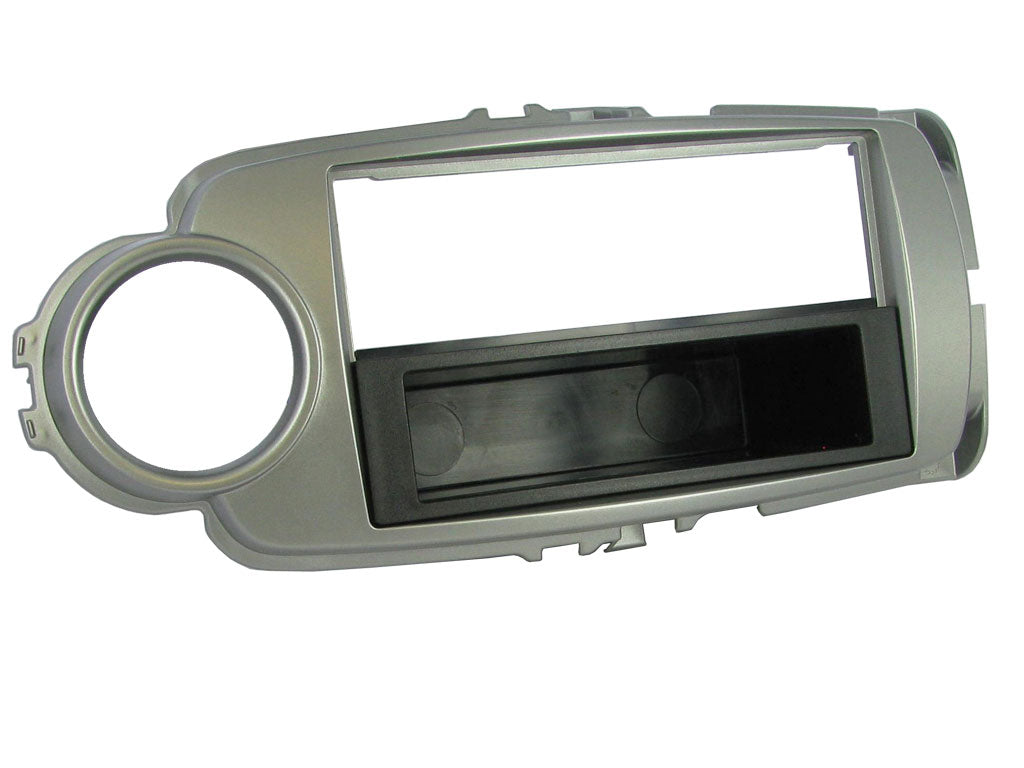 1-DIN ramme for Toyota Yaris 11-14 (sølv)