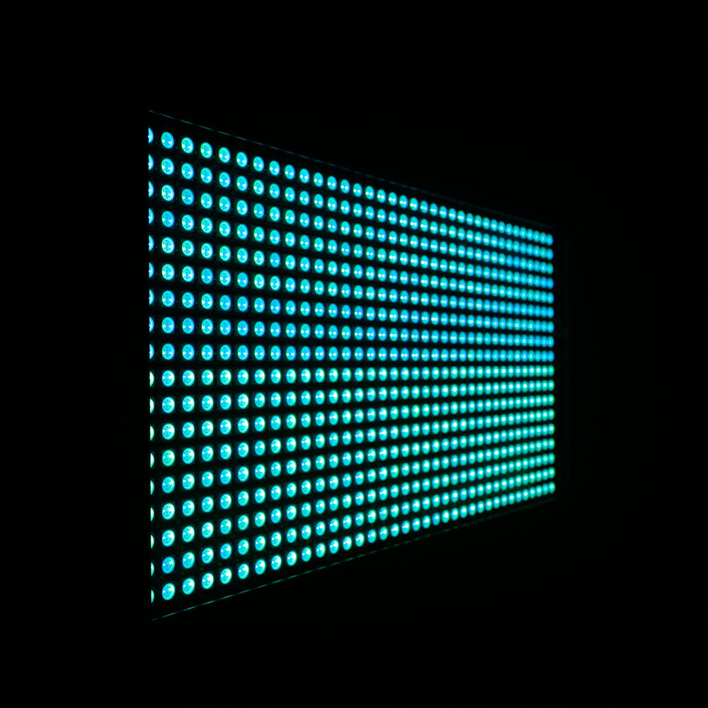 Cameo Thunder Wash 600 RGB Strobe Light