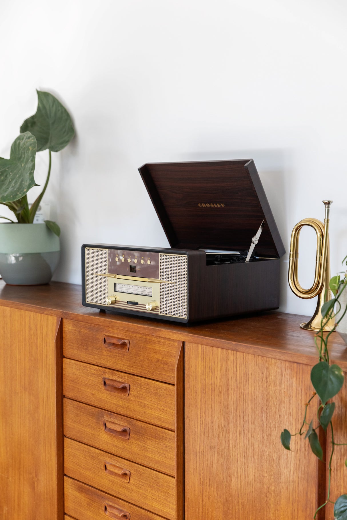 Crosley Rhapsody (mahogni)