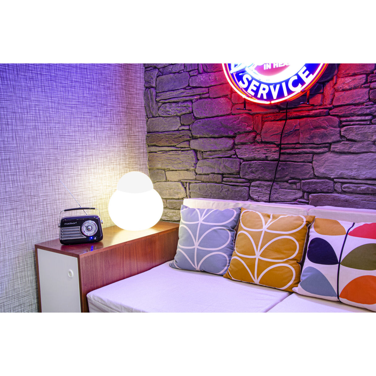 Madison Retro Radio med Bluetooth og FM (svart)