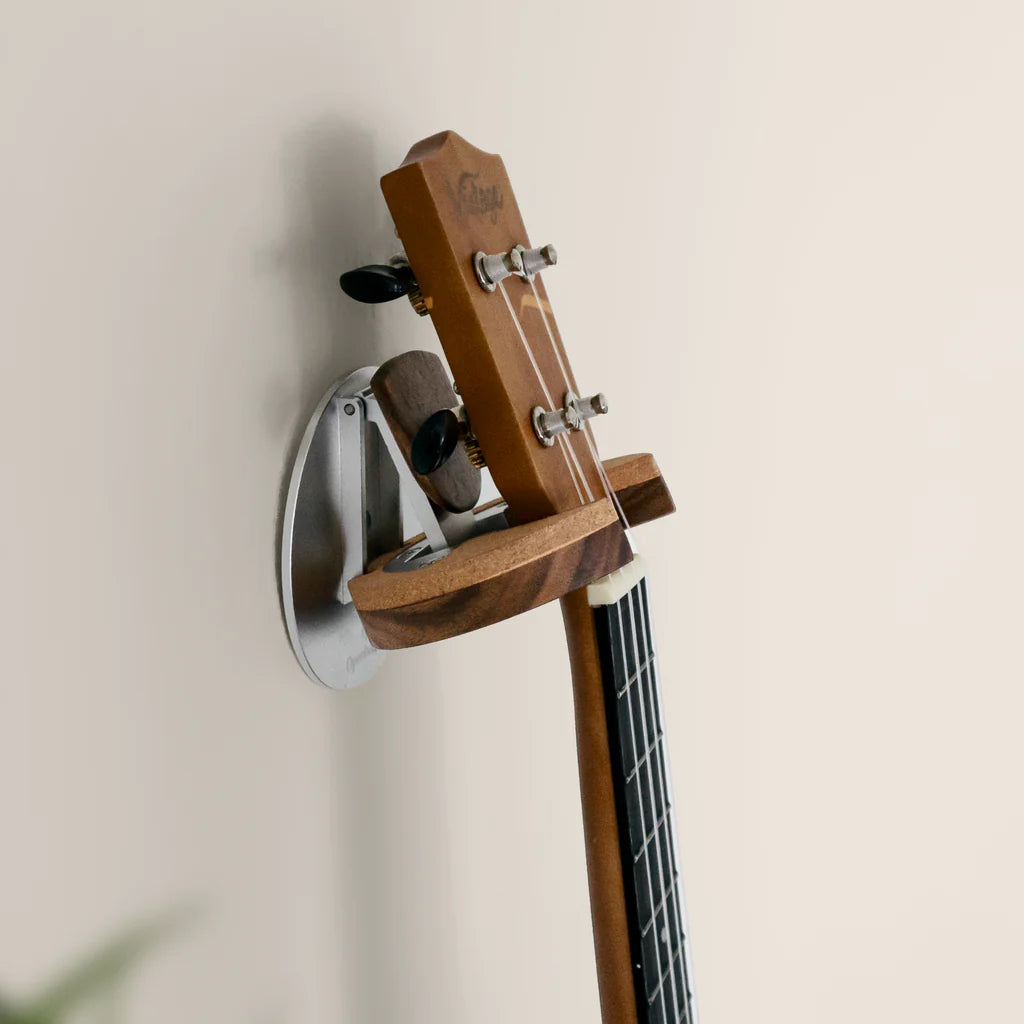 Openhagen HangWithMe Ukulele Hanger (Valnøtt)