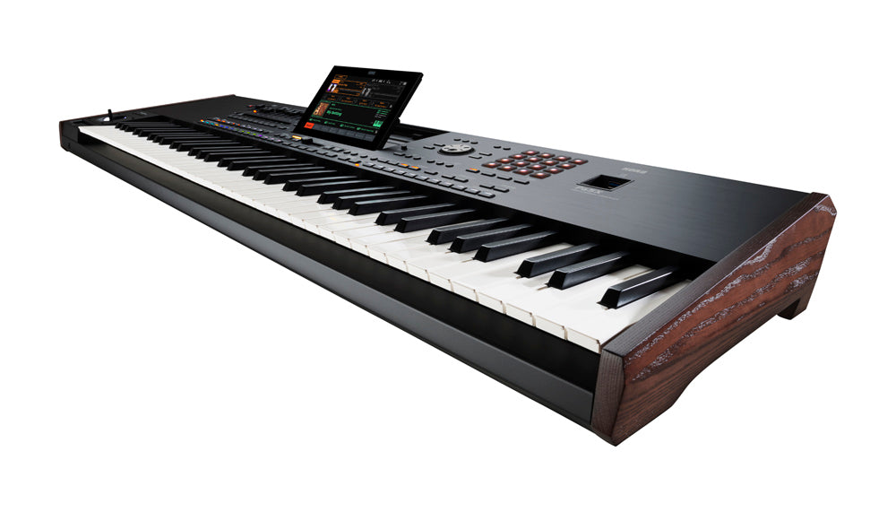 Korg PA5X-76 Arranger Keyboard (svart)