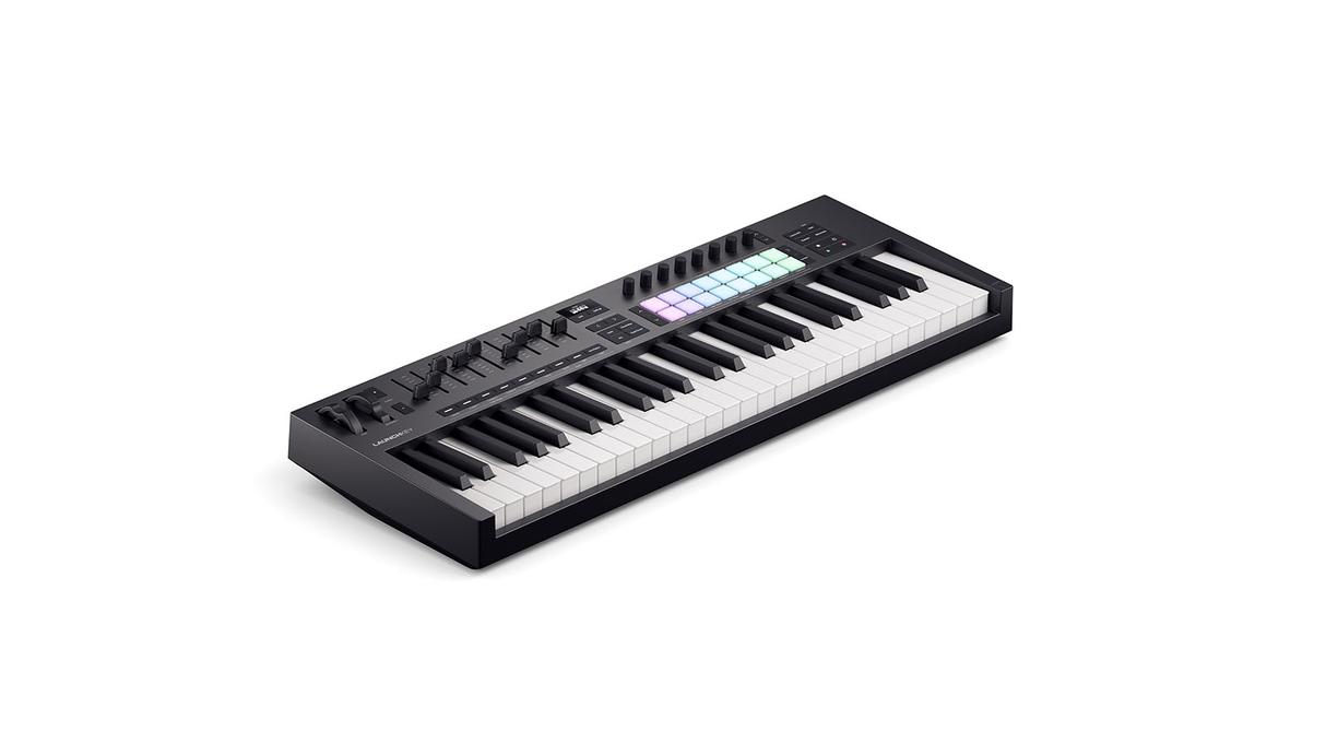 Novation LAUNCHKEY 49 MK4 Keyboard
