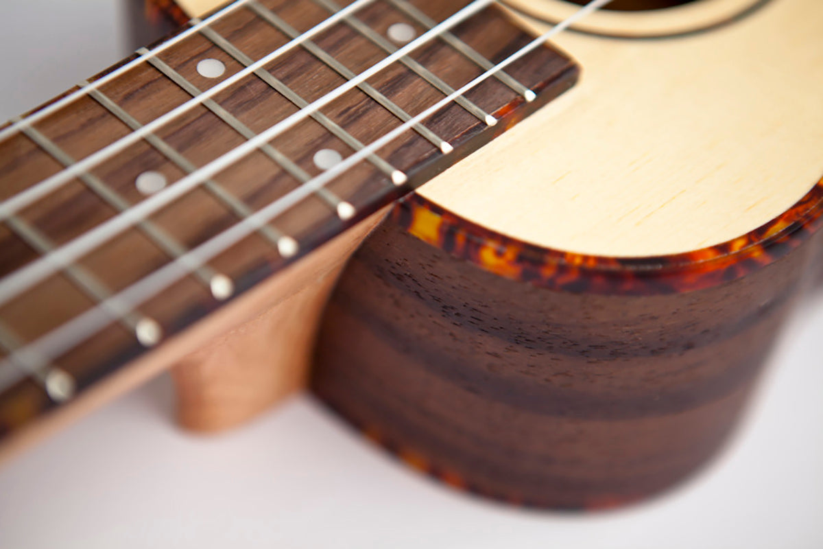 Reno RU230 Sopran Ukulele (naturlig)