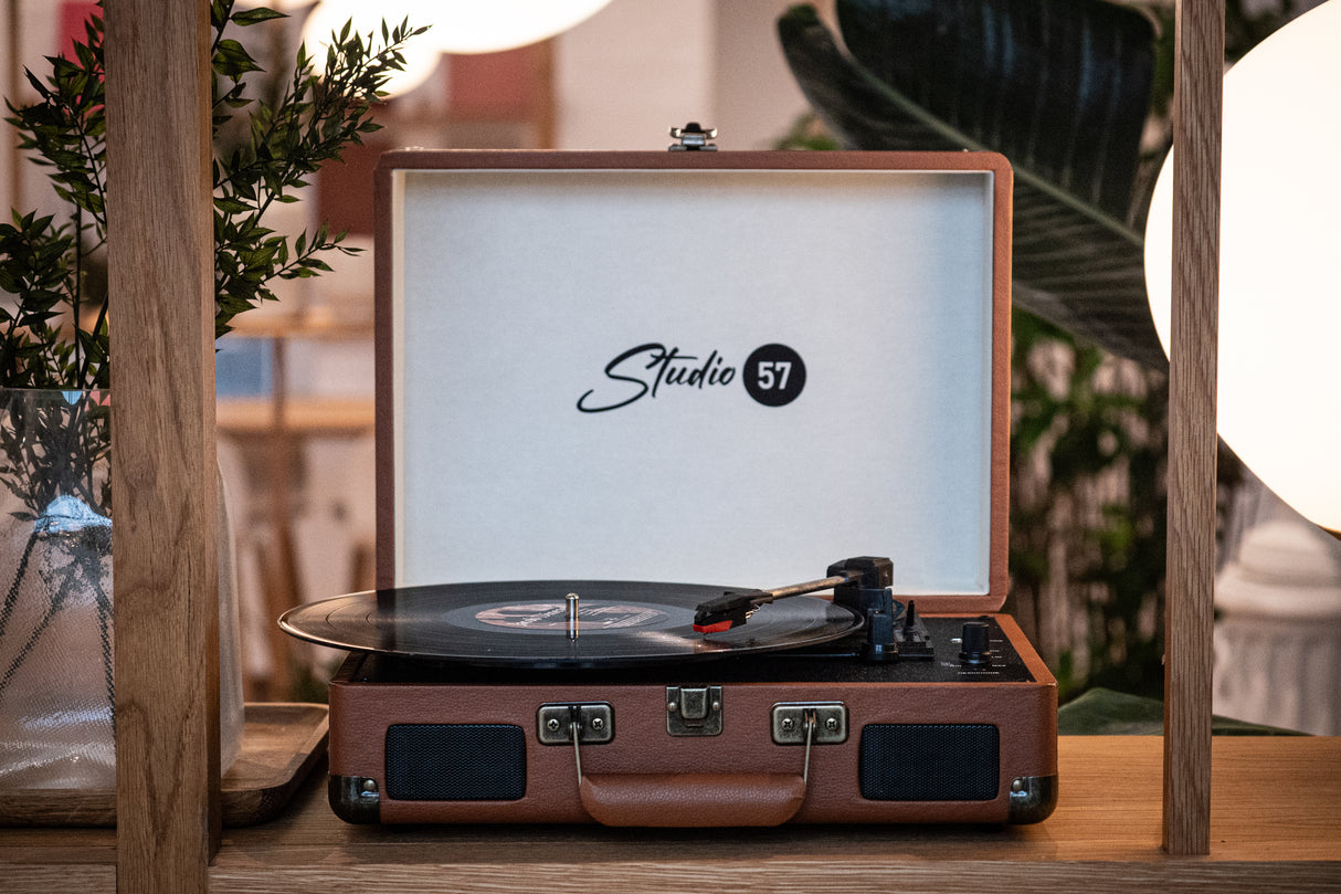 Studio 57 Dolly platespiller (brun)