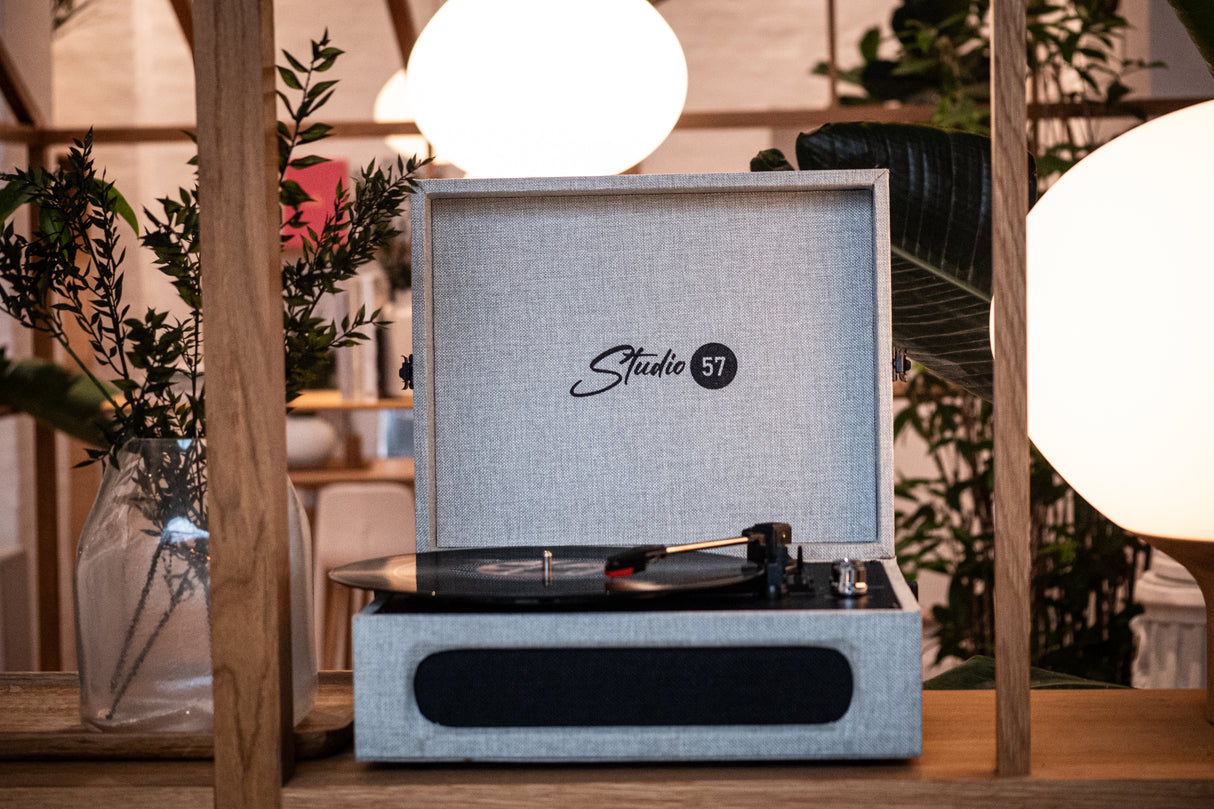 Studio 57 Groovy platespiller (grå)