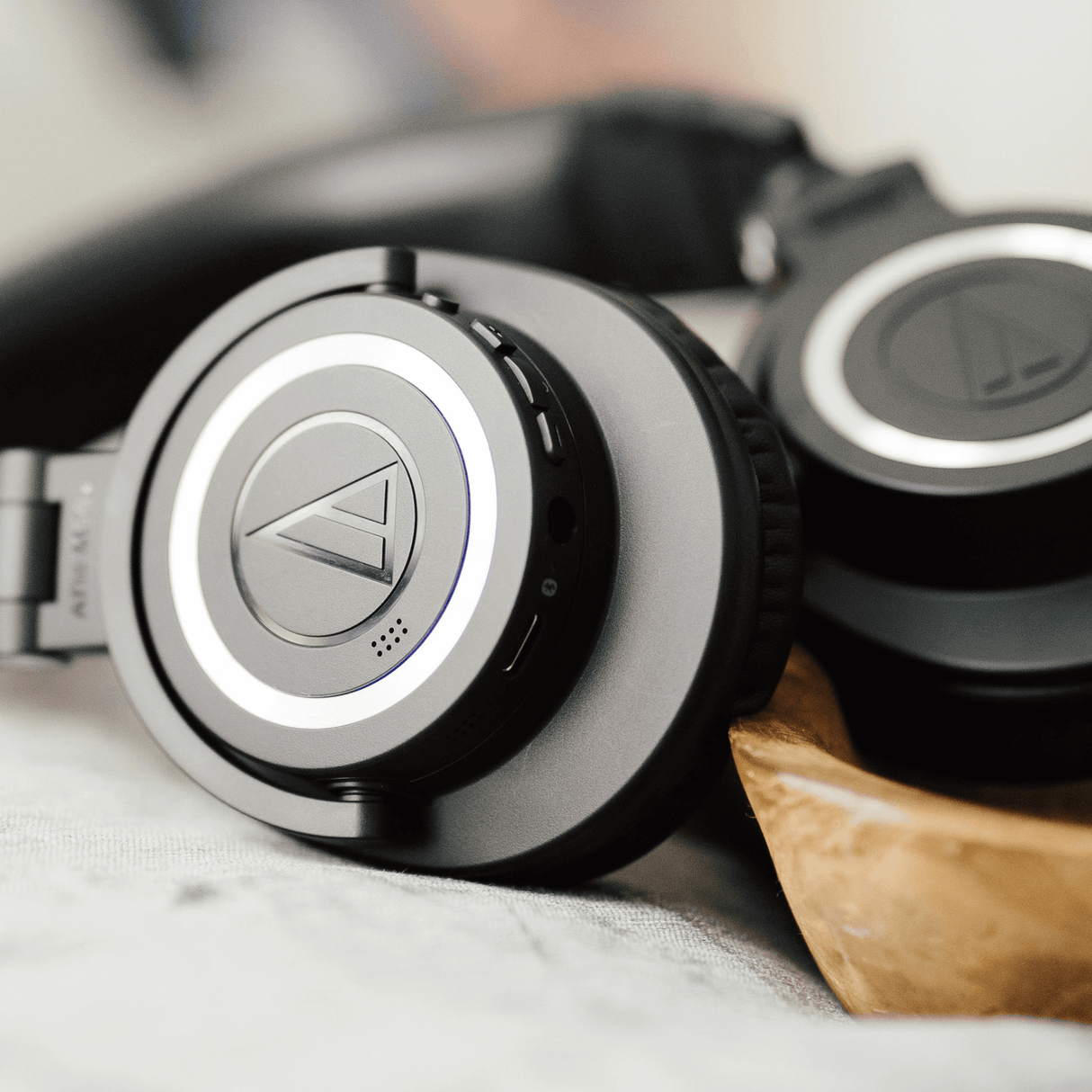 Audio-Technica ATH-M50XBT2 Bluetooth hodetelefoner (svarte)