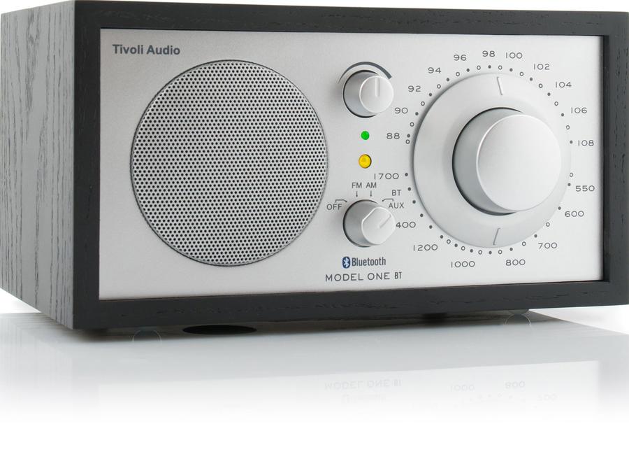 Tivoli Audio Model ONE BT Bluetooth høyttaler (svart/sølv)