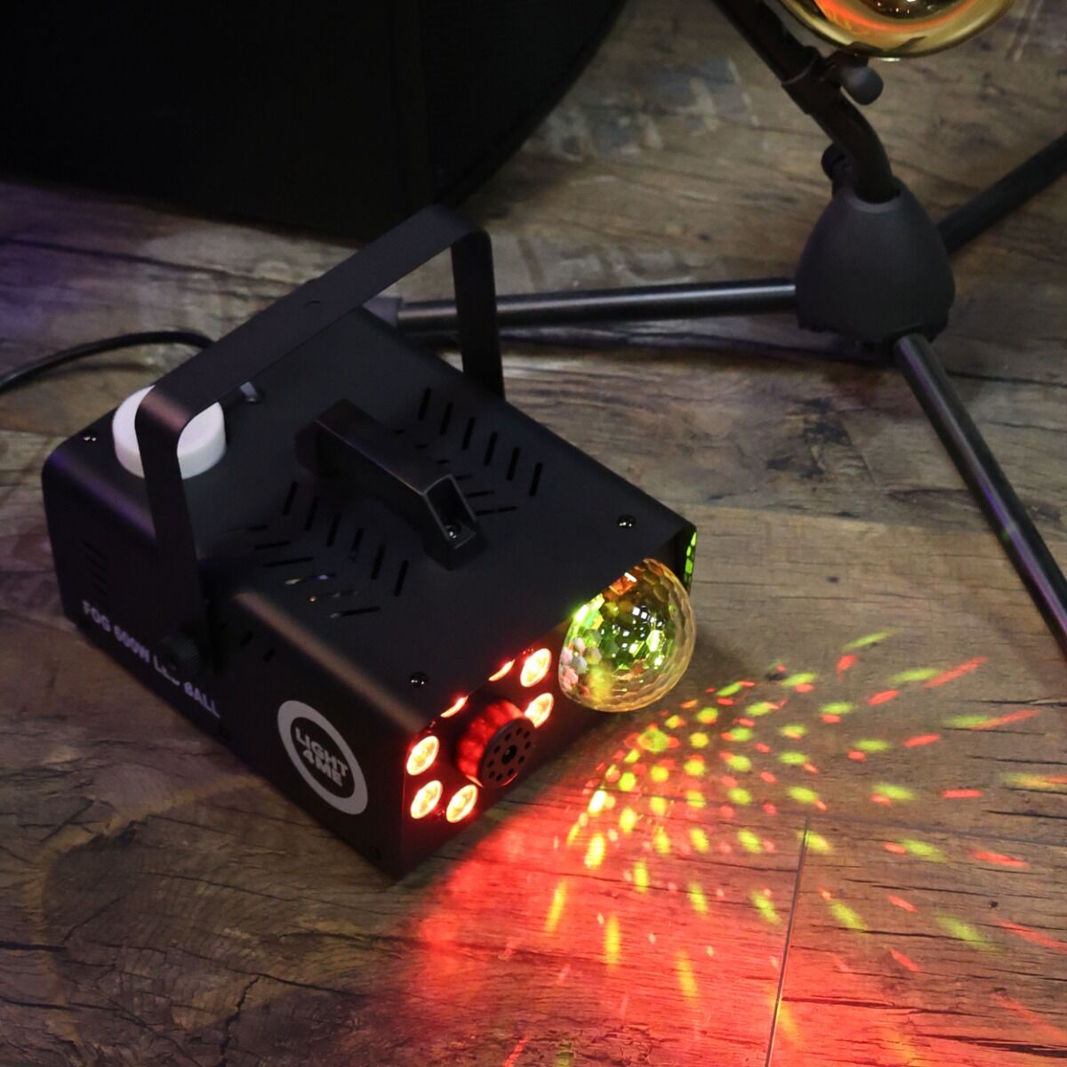 Light4Me Fog 600W LED Ball røykmaskin – RGB discoeffekt