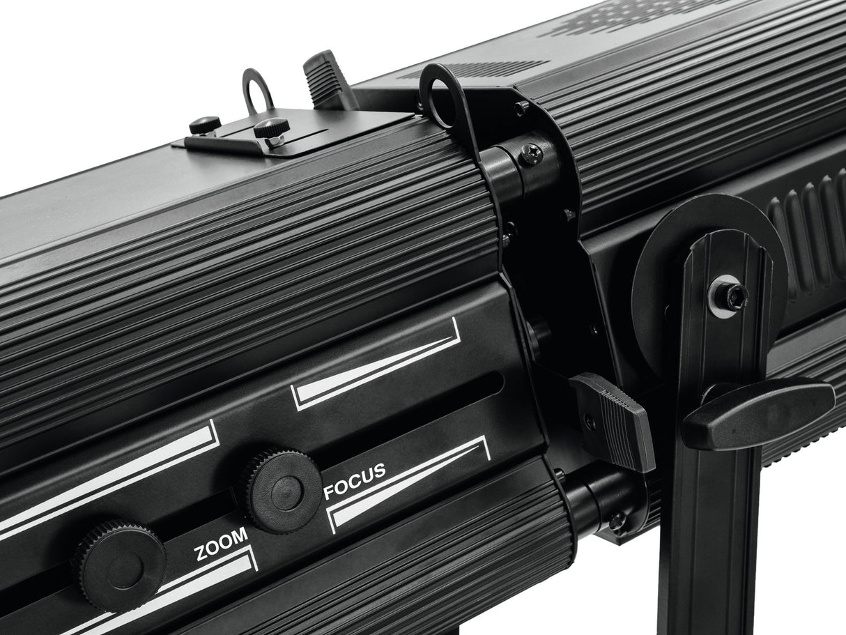 Eurolite PRO LED-profilspot (250W)