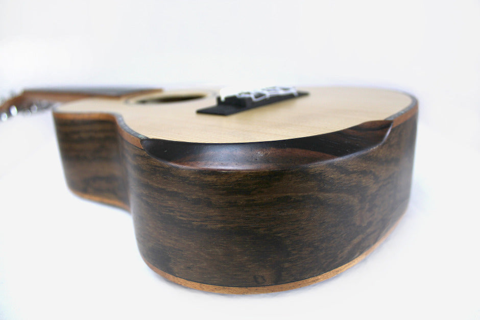 Reno RU380C konsertukulele (naturlig)