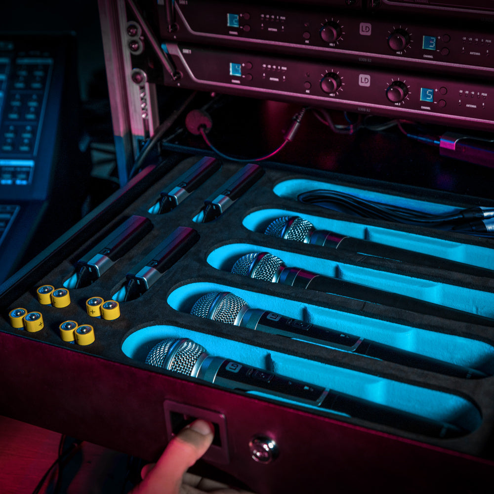 Innlegg for 19" 2U rackskuff for trådløse mikrofoner