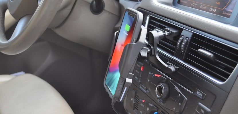 MINIBATT Mobiltelefonholder til bilen med trådløs lader