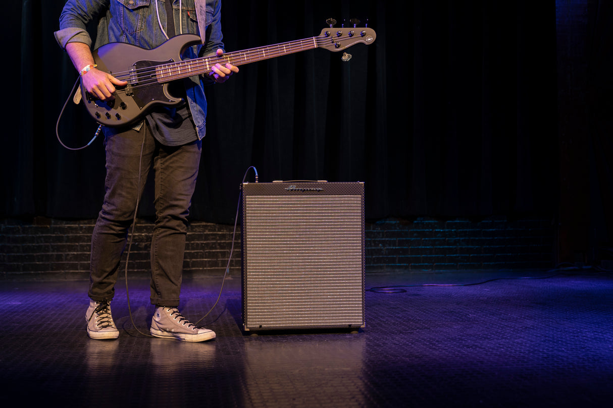 Ampeg Rocket Bass RB-210 Combo forsterker