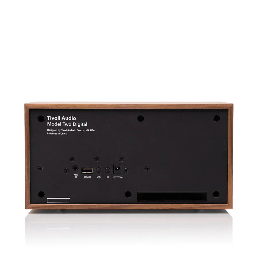 Tivoli Audio Model Two Digital Bluetooth høyttaler (valnøtt/gull)