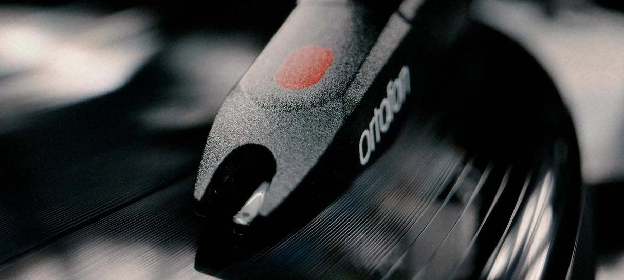 Pro-Ject A1 OM10 platespiller (svart)