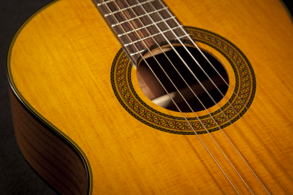 Takamine GC3-NAT klassisk spansk gitar (naturlig)