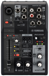 Yamaha AG03 MkII Live Streaming Bundle (svart)