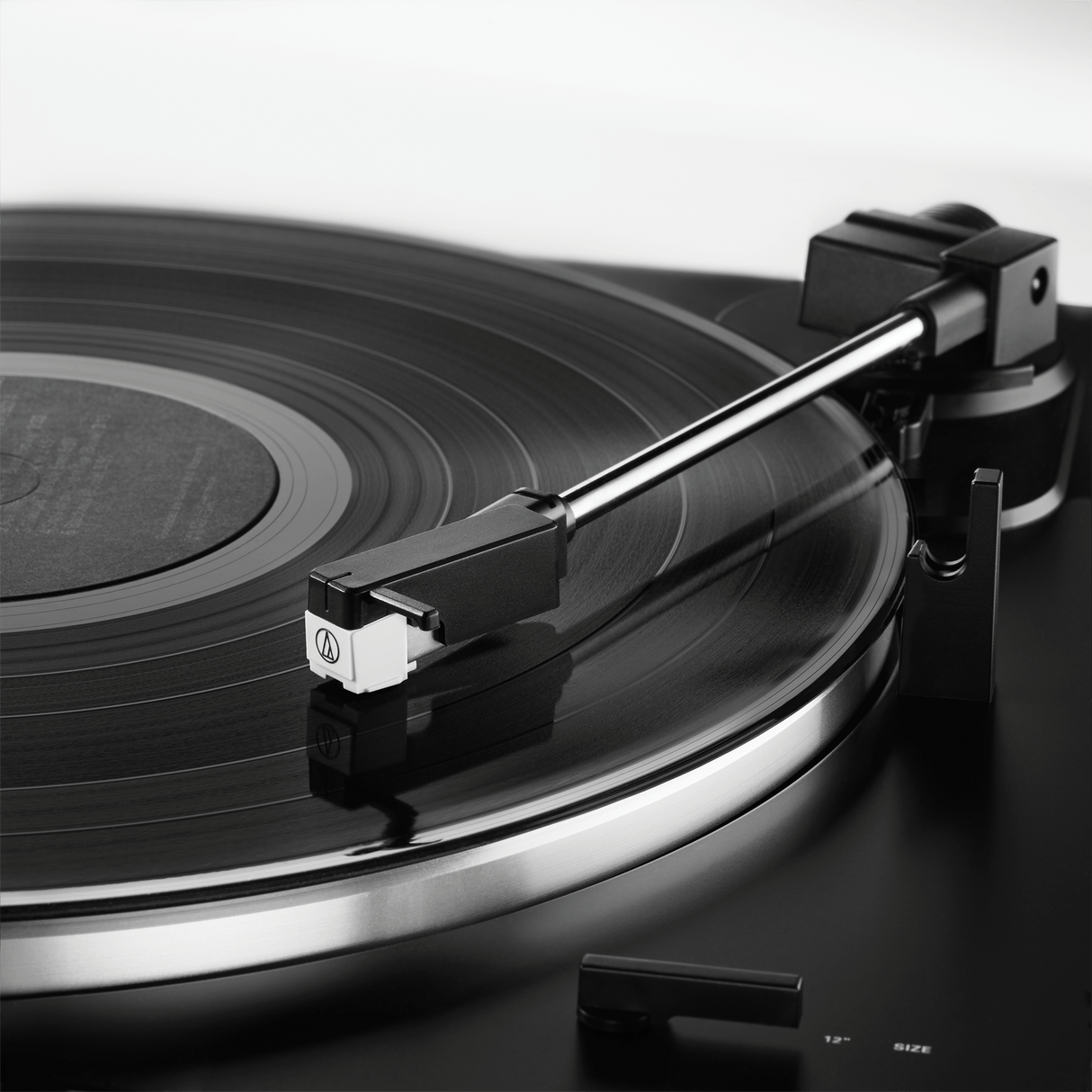 Audio-Technica AT-LP60XBT-BK platespiller (svart)